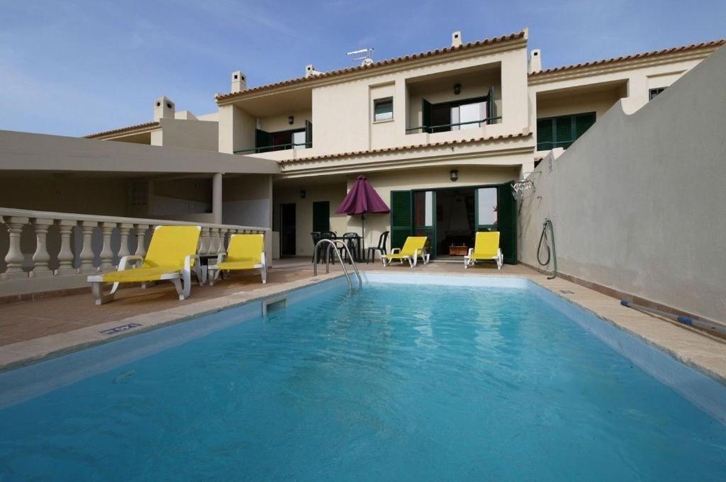 Villa Vacations House อัลบูเฟรา ภายนอก รูปภาพ